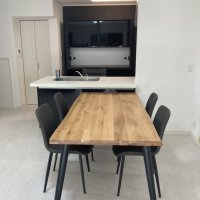 ダイニングテーブルセットとレンジボード