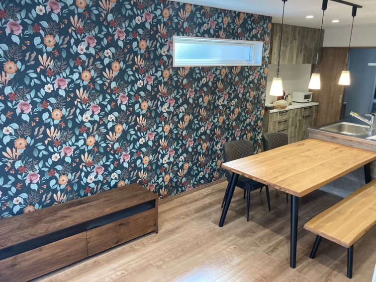 ロータイプのテレビボード