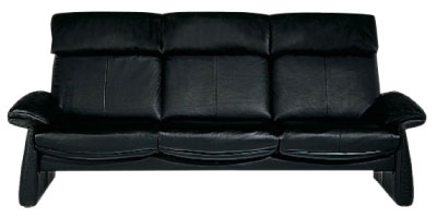 エルポ「ルガノ」。1985年発売以来のベストセラー、エルポのフラッグシップアイテム。身長に合わせ高さ調整できる可動式ヘッドレストや快適な座り心地を実現するこだわりがディテールにまで施された逸品。