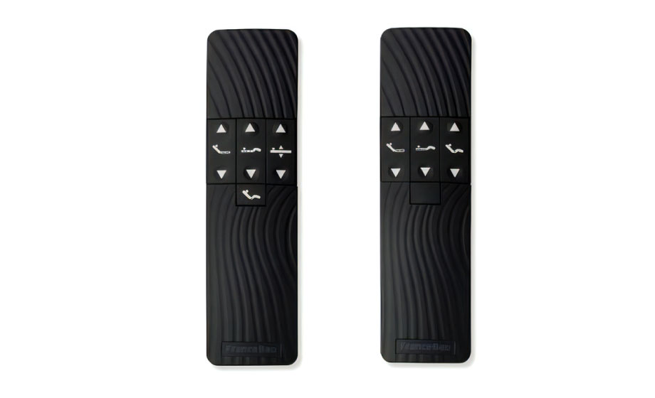 便利なワイヤレス(無線)リモコンを標準装備。