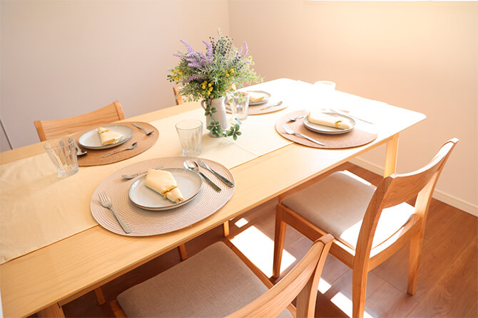 民泊経営に必要な家具はビッグウッド玉井家具で